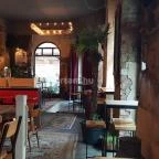 BárKA Borbár Budapest - Belső