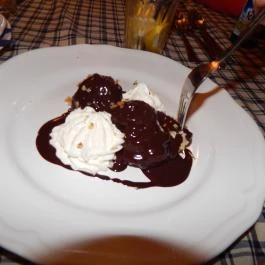 Barnabás Testvér Bajor Kisvendéglő, Étterem Biatorbágy - Étel/ital