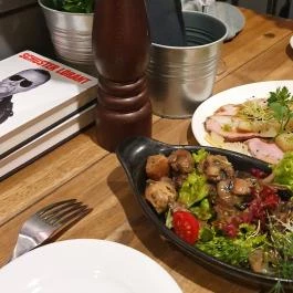 Bartók - Reggel.Délben.Este, Budapest - Étel/ital