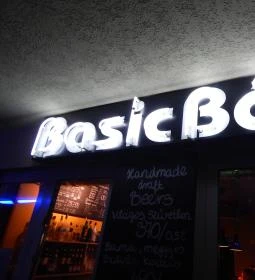 Basic Bár
