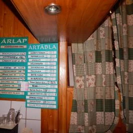 Bástya Borozó, Budapest - Étlap/itallap