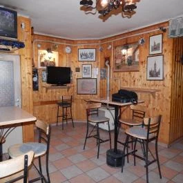 Bástya Borozó, Budapest - Belső