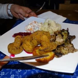 Bástya Panzió és Étterem , Mezőpeterd - Étel/ital