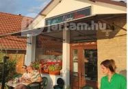 Bazsalikom Nápolyi Pizzéria Kistarcsa