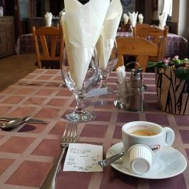 Becsei Vendéglő, Szigetbecse - Belső