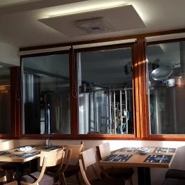 Beer Corner - Viharsarki Sernevelde, Gyula - Belső