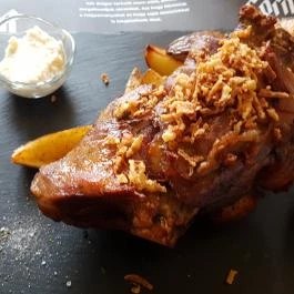 Beer Corner - Viharsarki Sernevelde, Gyula - Étel/ital