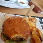 Beer Corner - Viharsarki Sernevelde Gyula - Étel/ital