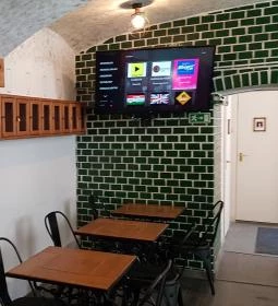 Beeráló - Craft Beer Pub