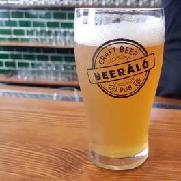 Beeráló - Craft Beer Pub Székesfehérvár - Belső