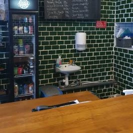 Beeráló - Craft Beer Pub Székesfehérvár - Mosdó