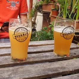 Beeráló - Craft Beer Pub Székesfehérvár - Étel/ital