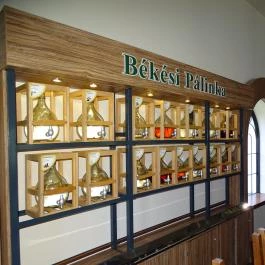 Békési Pálinka Centrum, Békés - Belső