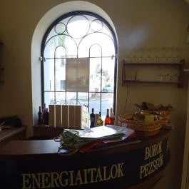 Békési Pálinka Centrum, Békés - Belső