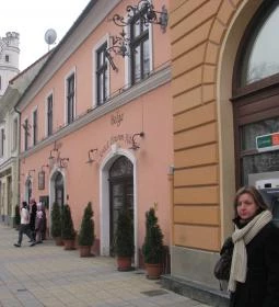 Belga Étterem & Söröző