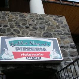 Bella Napoli Pizzéria Szekszárd - Külső kép