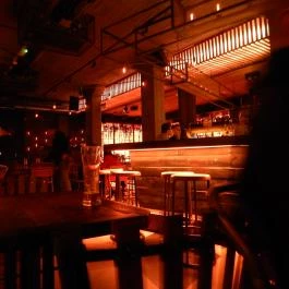 Bestia Budapest - Belső