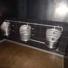 Bestia Budapest - Mosdó