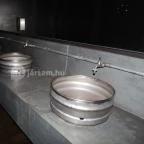 Bestia Budapest - Mosdó