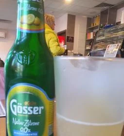 Birs kávézó és bisztró