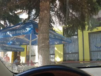 Bisztró Kisszállás