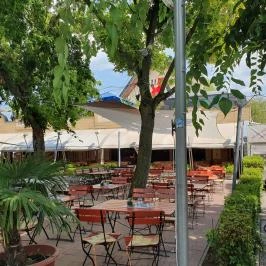 Bitburger Steak House, Balatonmáriafürdő - Külső kép