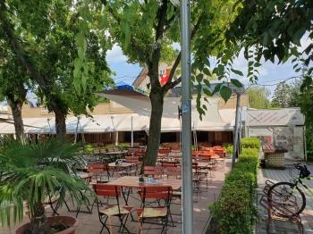 Bitburger Steak House Balatonmáriafürdő Bitburger Steak House Balatonmáriafürdő
