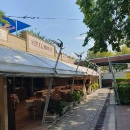 Bitburger Steak House, Balatonmáriafürdő - Külső kép