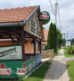 Black Monkey Söröző, Peca Bolt & Mini ABC