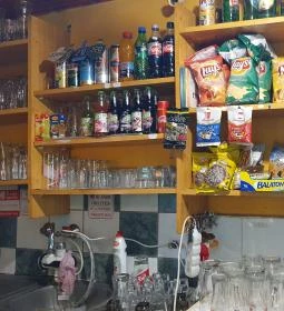 Black Monkey Söröző, Peca Bolt & Mini ABC