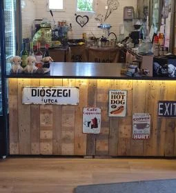 Black Sheep Retró Fagyizó & Kávézó