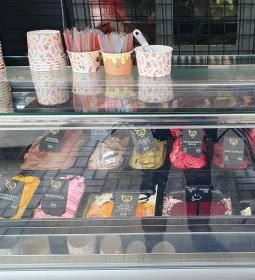 Black Sheep Retró Fagyizó & Kávézó