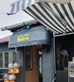 Black Sheep Retró Fagyizó & Kávézó