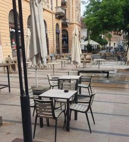 BlackWood Beer & Cocktail's Bar