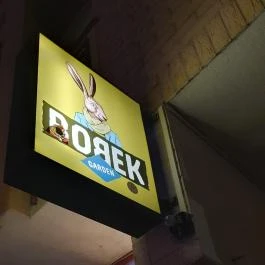 Bobek Cafe, Budapest - Egyéb