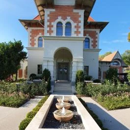 Bobo Restaurant - Haris Park, Budapest - Külső kép