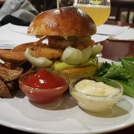 Bölcső Bar & Food, Budapest - Étel/ital