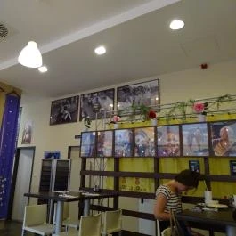 Bombay Curry Bar - Corvin sétány Budapest - Belső