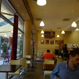 Bombay Curry Bar - Corvin sétány Budapest - Belső