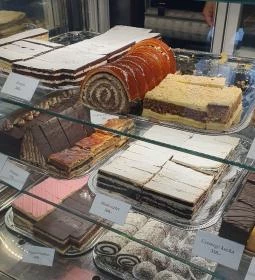 Bor Cukrászda & Kávézó