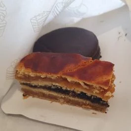 Bor Cukrászda & Kávézó, Dabas - Egyéb