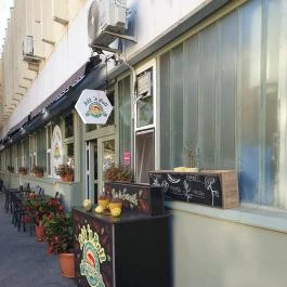 Bor és Garnéla, Kecskemét - Egyéb