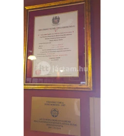 Borbarát Bár - Egri Borozó