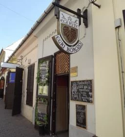 Borbarát Bár - Egri Borozó