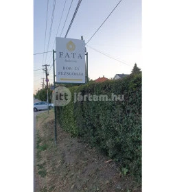 Borbarátok Vendéglő