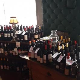 BoRock Borszaküzlet - Wine Shop Bar & Tapas, Budapest - Belső