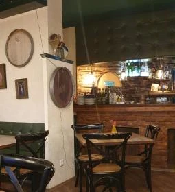 BorYou Bor & Bisztró