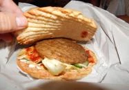 Brooklyn Gyorsbüfé Makó