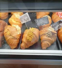 Brucker Pékség - Jókai Mór utca