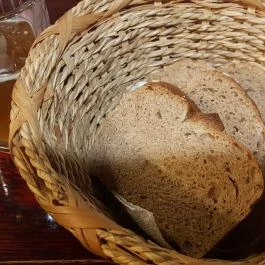 Bubba's Captains Pub, Budapest - Étel/ital